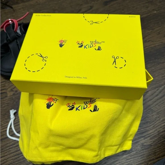 Toddler boys Off White sneakers